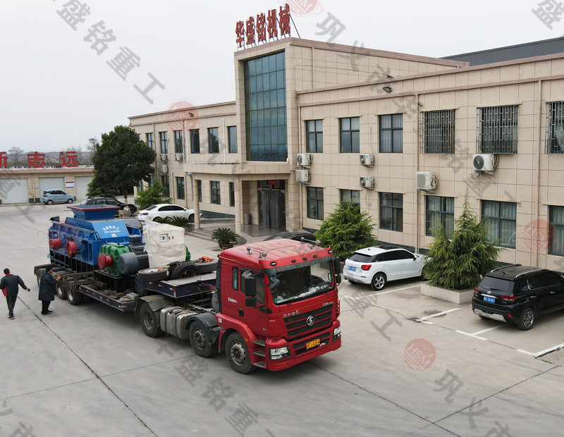 時產200噸對輥液壓制砂機，處理鵝卵石、石灰石的出砂效果怎么樣呢？